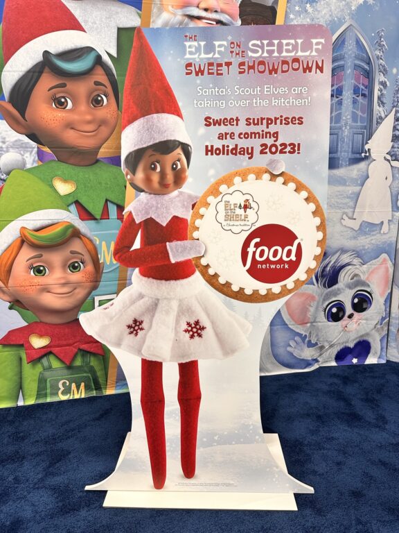 Elf On Shelf – 10×10 Trade Show Booth