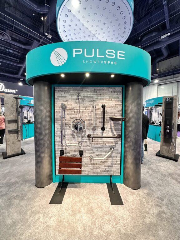 Pulse Shower Spas – Trade Show Booth