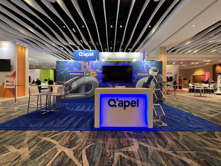 Q’apel – 20×20 Trade Show Booth